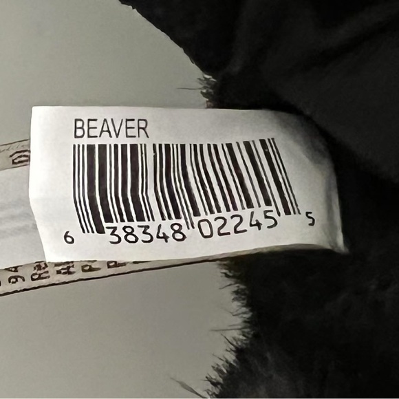 Folkmanis Skunk & Beaver hand puppet plush stuffed animal - Picture 7 of 7